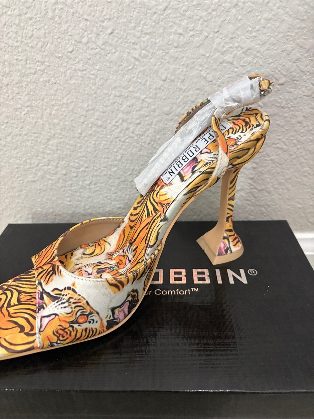 Tiger-Print Slingback Block Heels - Picture 3 of 8